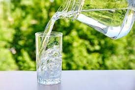 Bổ sung đủ nước cho cơ thể sau khi tiêm vắc xin là điều tối cần thiết.